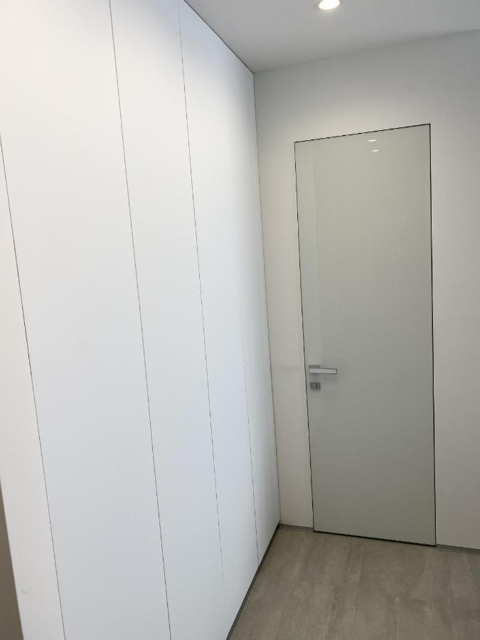 Caсtus Apartments 1 イヴァーノ＝フランキーウシク エクステリア 写真